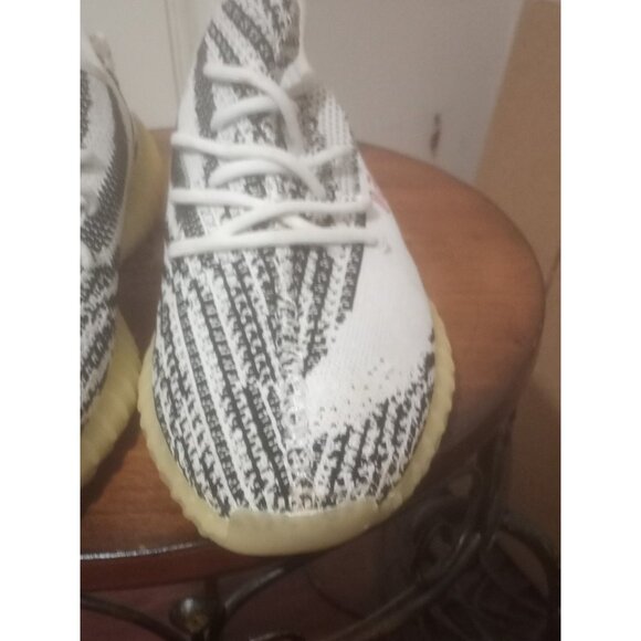 adidas Yeezy Boost 350 V2 Zebra Black White Mens Size 11 main image 4